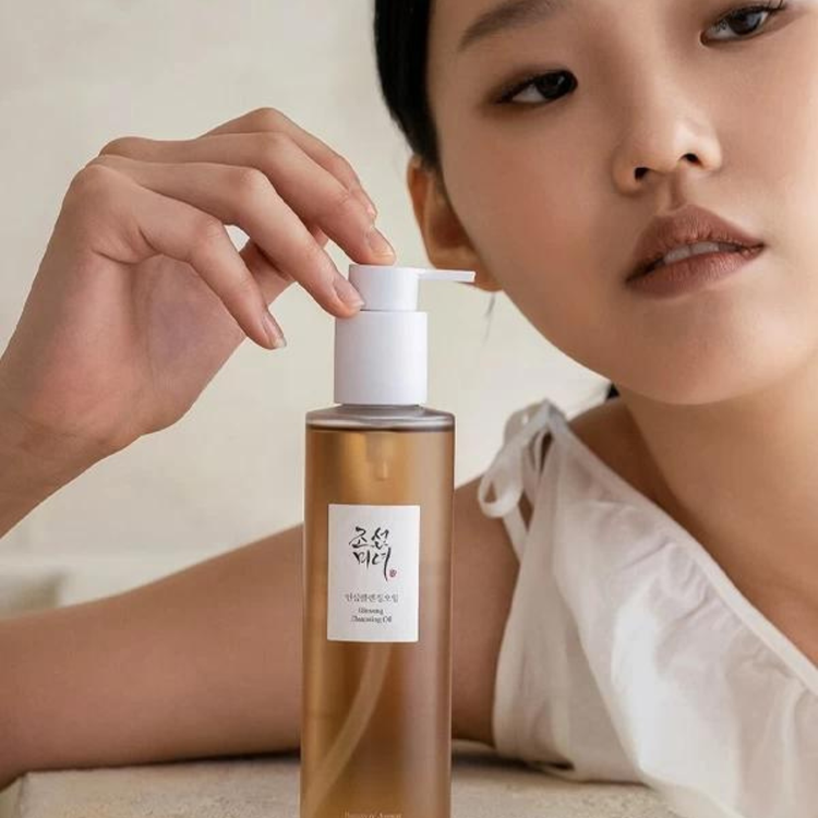 روغن پاک کننده آرایش ملایم و مغذی با عصاره جینسینگ