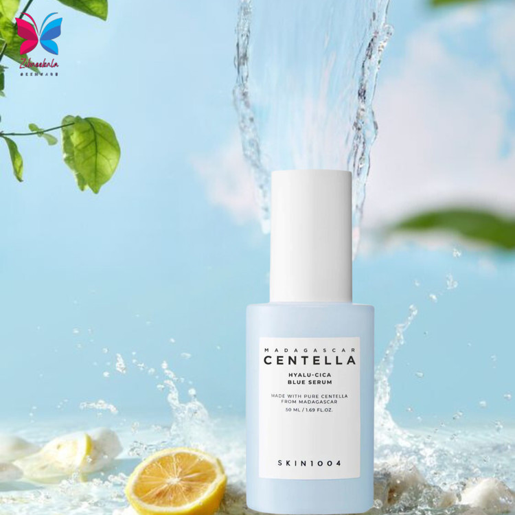 پوستی آرام و بدون التهاب با سرم آبی اسکین ۱۰۰۴. زیبایی کالا بهترین آنلاین شاپ محصولات کره ای زیبایی کالا بهترین آبرسان خارجی Skin1004 Madagascar Centella Hyalu Cica Blue Serum