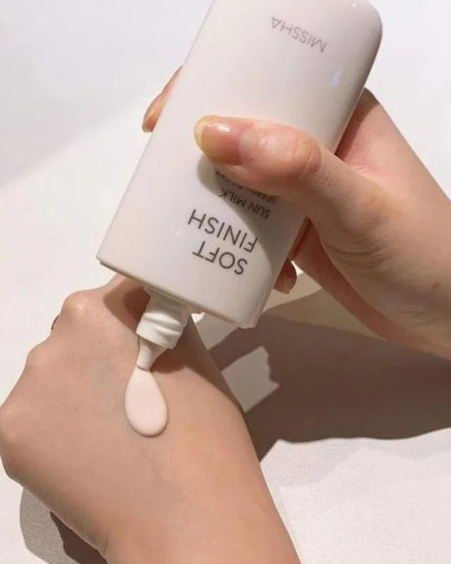 SPF50+ و +++PA برای مراقبت عالی از پوست در برابر اشعههای مضر