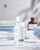 خربد تونر کرهای راند لب برای تعادل رطوبت و pH پوست