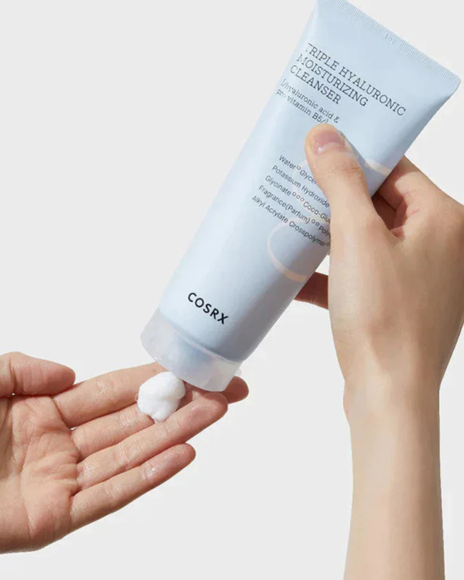 پاککننده مرطوبکننده سهگانه هیالورونیک COSRX