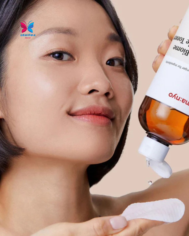 تصویر تونر مانیو با بافت سبک و جذب سریع، ایدهآل برای روتین مراقبت از پوست کرهای