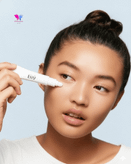 کرم دور چشم جوانساز و تسکیندهنده EIIO INTENSIVE ESSENCE EYE CREAM، حاوی ترکیبات آبرسان و روشنکننده